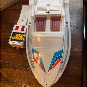 KAY-BEE vintage, 1986 speed boat toy
